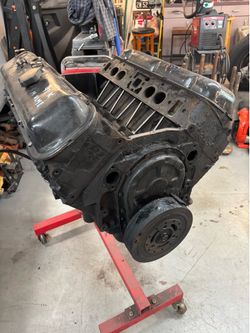 Chevy 454 engine. 42K miles. Out of early 2000’s motorhome