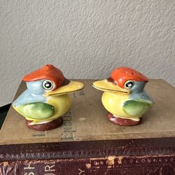 Vintage Bird Salt and Pepper Shakers (Japan)