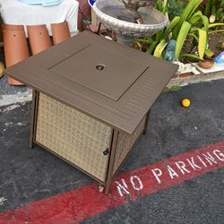 New Fire Pit The Gas Propane 28"×28"×25" Brown Color 50,000 BTU 