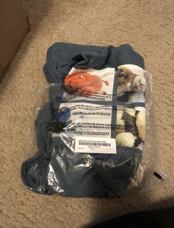 Supreme brand new size l