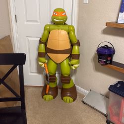 4 Ft. Teenage Mutant Ninja Turtles Michael