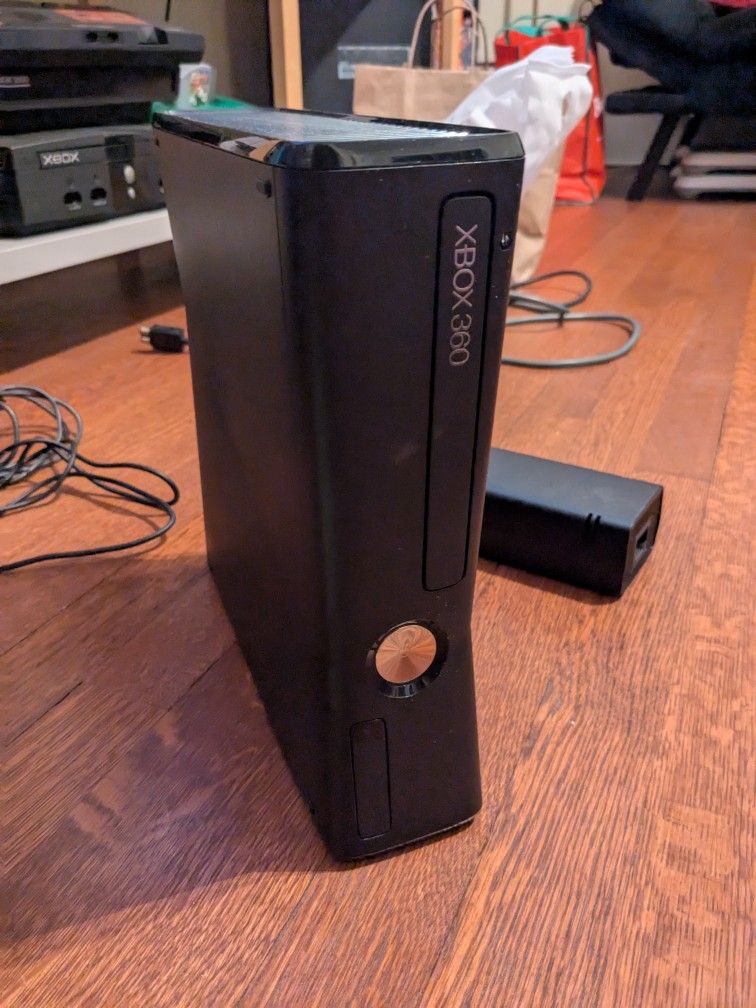 Xbox 360 System Bundle