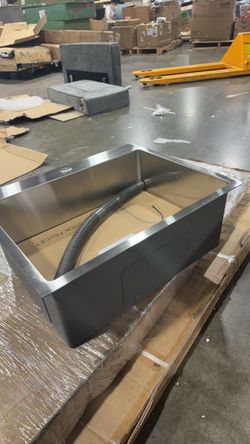 ❤️‍🔥 Sink size 24x20x19 (silver cooler )     $ 40
