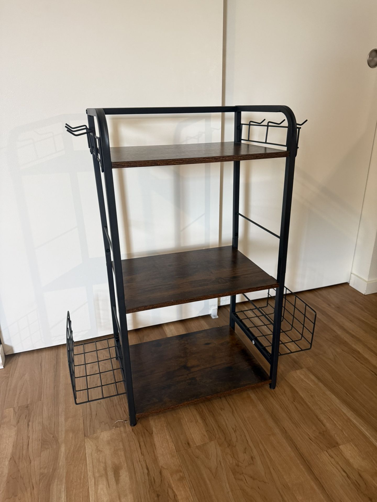 Iron & Wood Floor-Standing 3-Tier Purse Rack