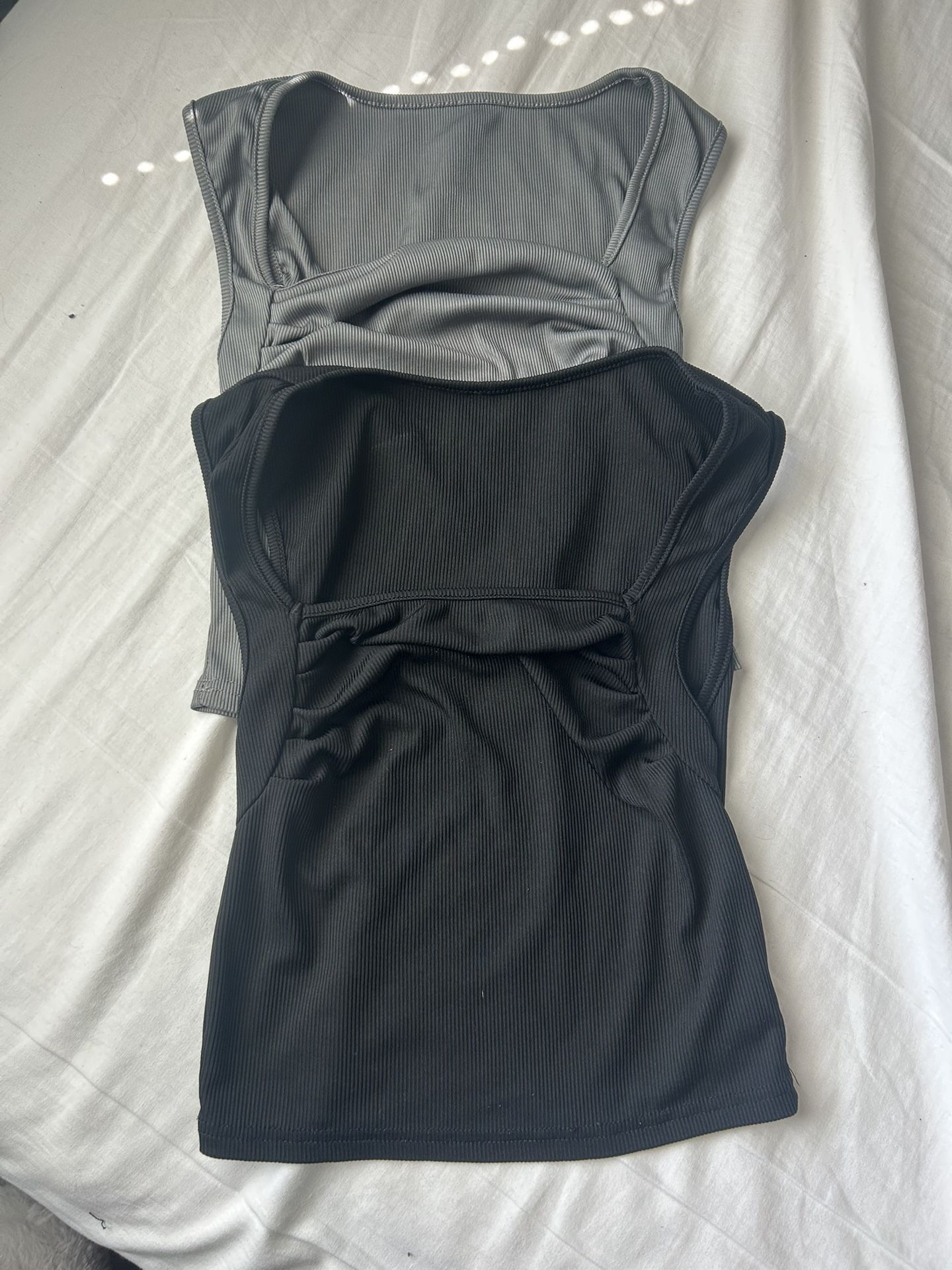 2 Pieces, SHEIN Ruffled Short Sleeveless Shirts 