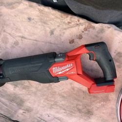 M18 FUEL GEN-2 18V Lithium-Ion Brushless Cordless SAWZALL Reciprocating Saw