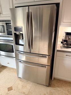 Samsung Stainless Steel Refrigerator