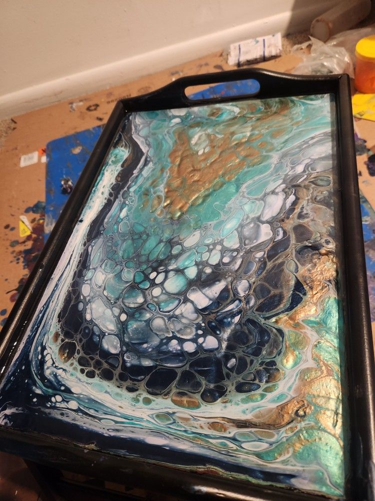 Poured Acrylic Tray Table