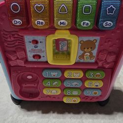 VTech Ultimate Alphabet Activity Cube