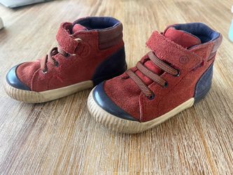 Stride rite - size 5.5 wide