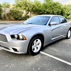 2013 Dodge Charger SE