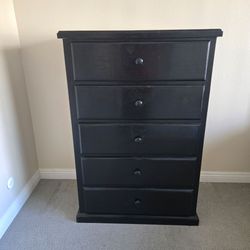 5 Drawer Wood Dresser