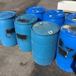 Plastic 55 Gallon Barrels 