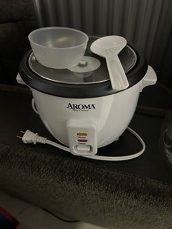 Aroma Rice Cooker with Accessories