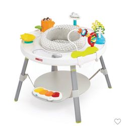 Skip hop Standing Entertainment 