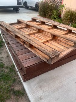 Free! 3 Large pallets.