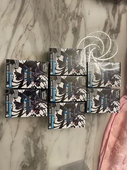Pokémon Scarlet & Violet Black Bolt Booster Bundle