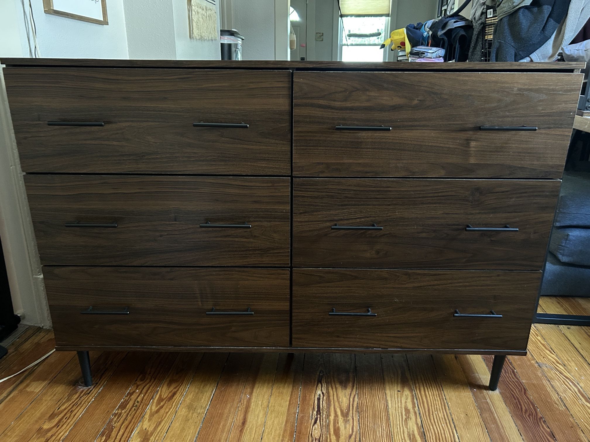 6 Drawer Dresser - 52x16”