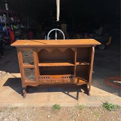 China Cabinet Top