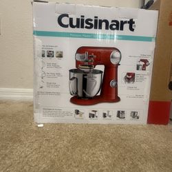 Red Cuisinart Precision Master 5.5 QUART STAND MIXER