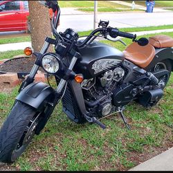 Indian Scout 2018  13K Miles  1133 cc V-twin 