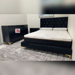 4pc queen bedroom set includes queen bed frame, dresser , mirror and one nightstand ( mattress sold extra / chest not included) 
