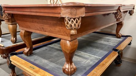 Connelly 8 Foot Catalina Ball And Claw Leg Pool Table