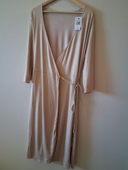 Majestic Filatures Long Wadrobe Blush Wrapwith Tie Waist Small Size
