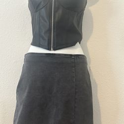 stretch mini skirt 