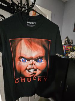 Chucky T-shirt  Size Small
