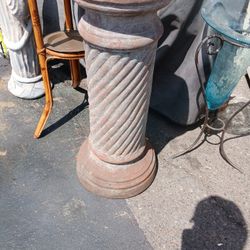 3ft. Terracotta Plant Stand