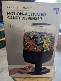 Candy Dispenser, motion activated - New