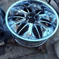 Lexani 22” Wheels