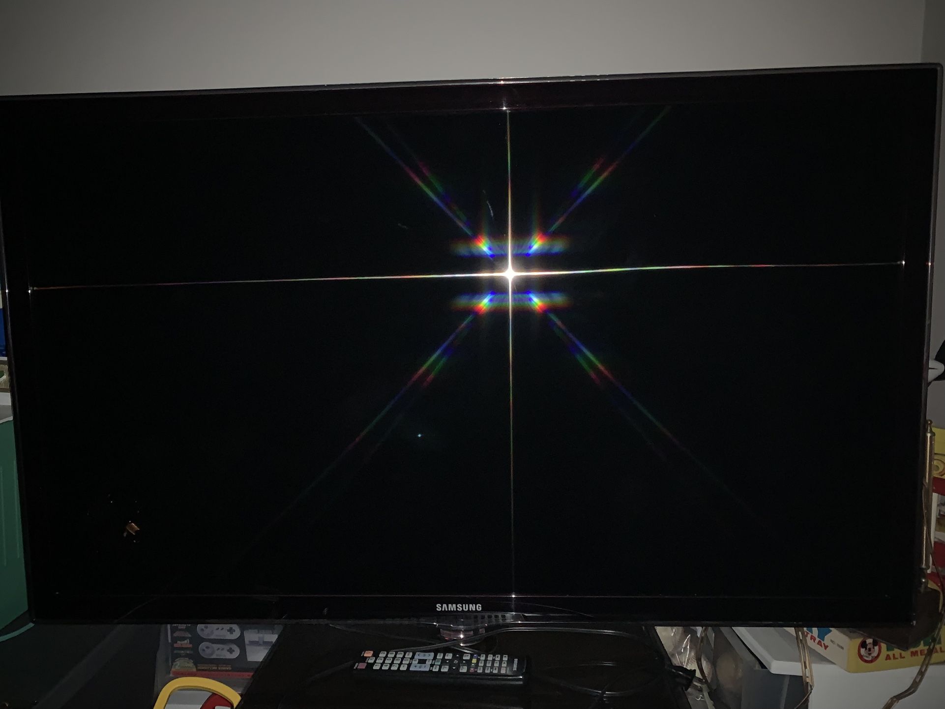 46” SAMSUNG SMART TV with Remote