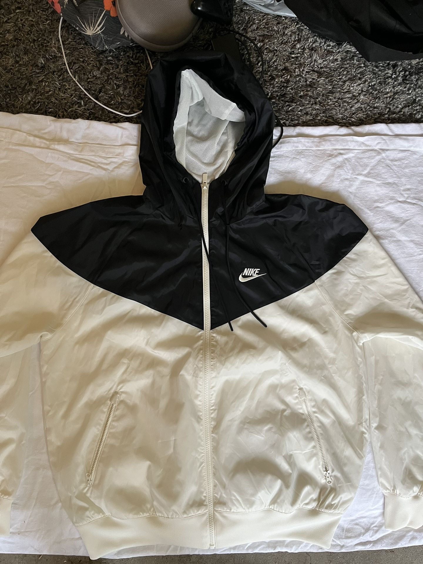 Nike Wind Runner Jacket