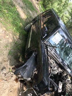 2008 Jeep commander for parts 5.7 hemi