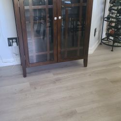 Hutch for your China and glassware. 