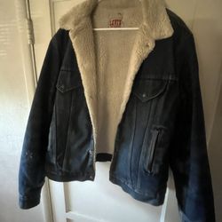 Large Levi’s Trucker Sherpa Lined Jacket