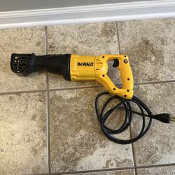DeWalt 10 Amp Corded Variable Speed Reciprocating Saw