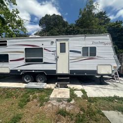 2007 Travel Trailer 