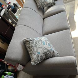 Lazy Boy Sofa And Chair Set With Pillows