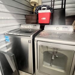 Samsung Washer & Dryer Set – Like New