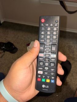 LG 49" 4K Smart TV - Pristine, Like-New Condition! (With Remote)