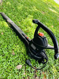 Black+Decker Electric Leaf Blower He works very well
