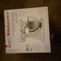 KitchenAid Mixer With Attachment