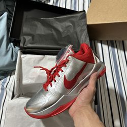 Nike Kobe 5 Protro Caitlin Clark Rookie of the Year Size 9.5 Men’s 