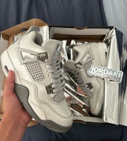 Air Jordan 4 Retro GS 'Photon Dust Blue Chill'