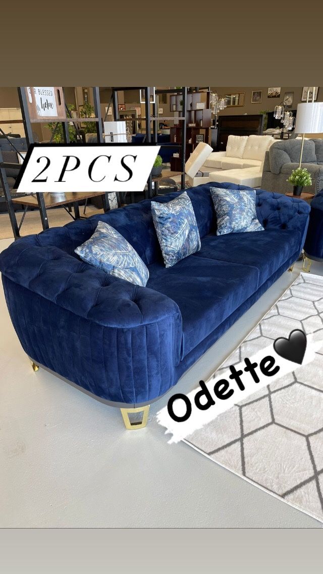 Blue velvet sofa and loveseat 💫Livingroom set 💙only $39 down🚛🚛by Odette