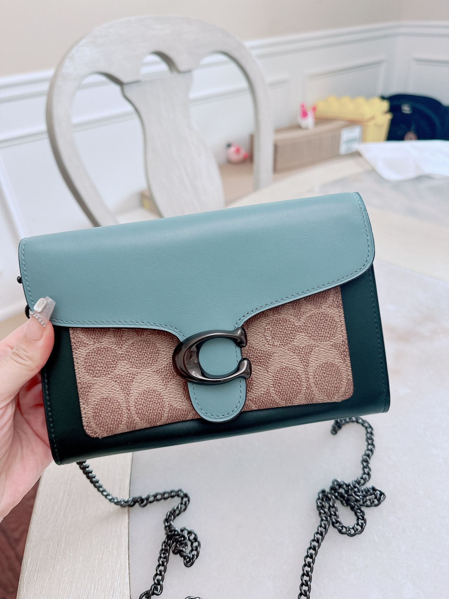 Coach Tabby Chain Clutch /crossbody/ Signature Canvas/NWT