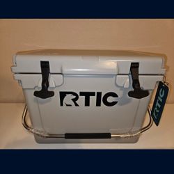 RTIC Cooler Ice Chest 20qt Ultra-Tough Cooler
